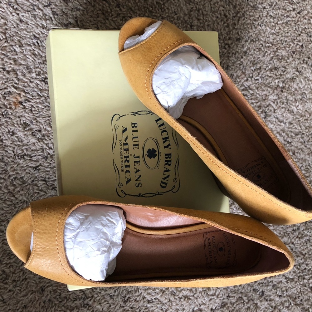 Lucky Brand Shoes
